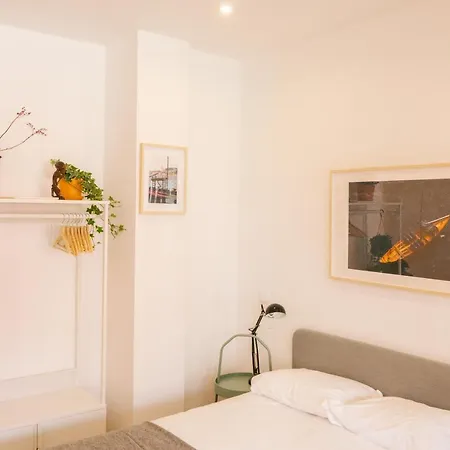 Serenity Apartment *